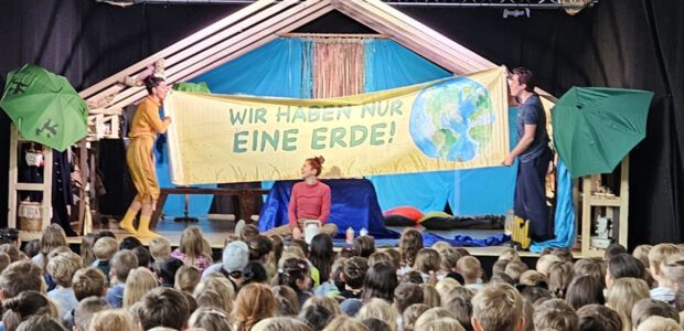 Das Das-Da Theater in unserer Schule
